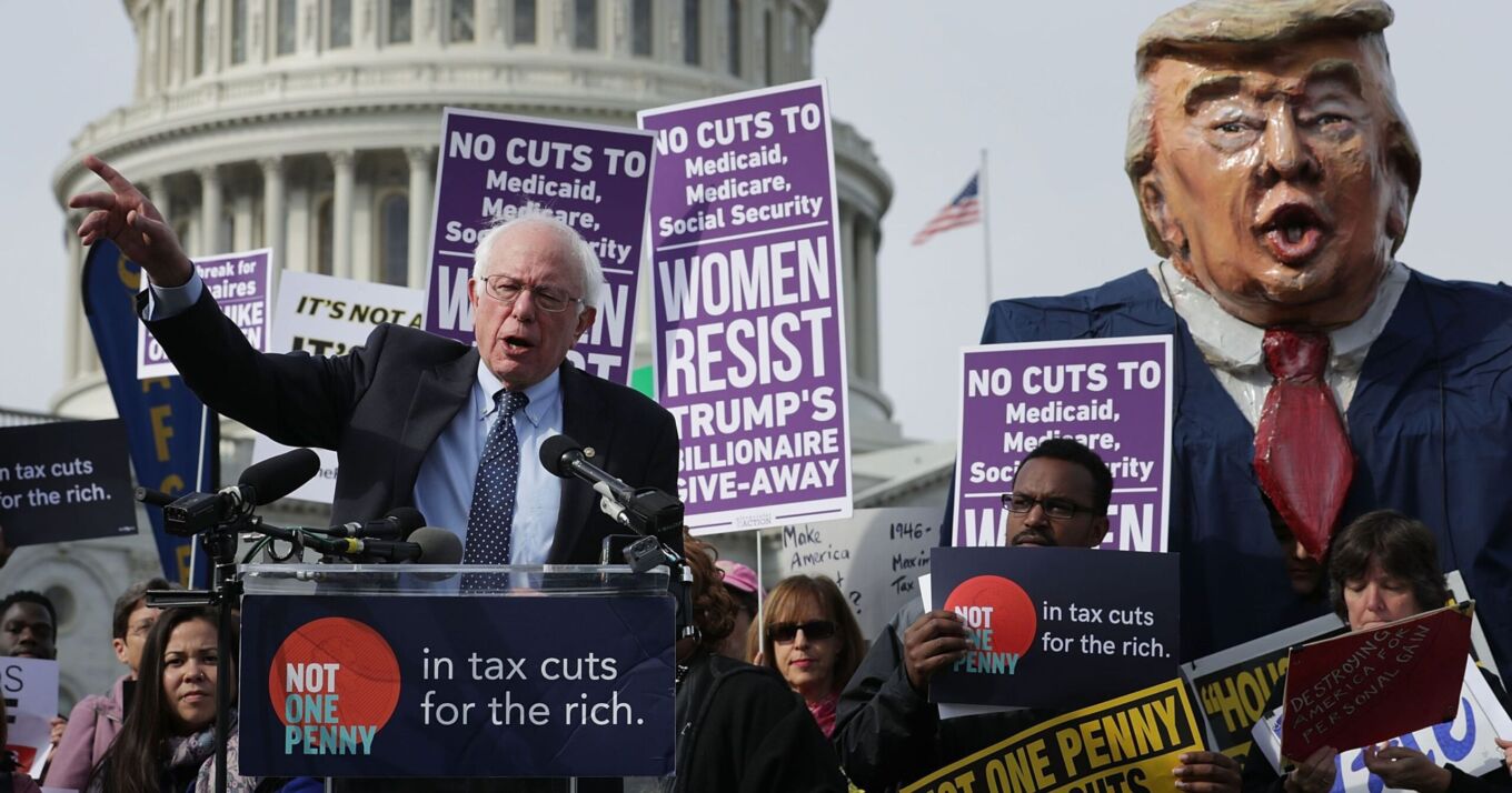 Bernie se presenta, gracias a Dios