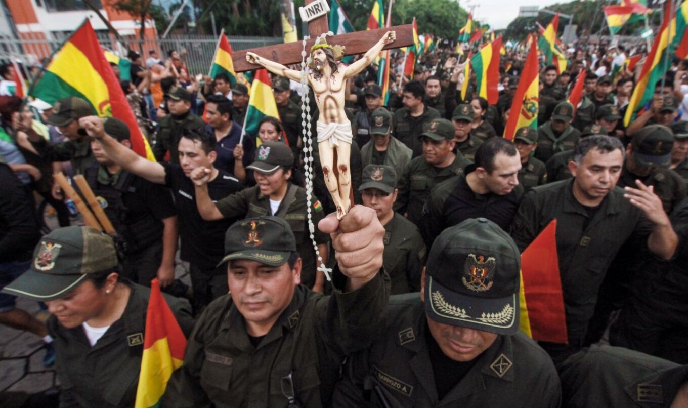 Hablemos de religión, de política y de golpe de Estado