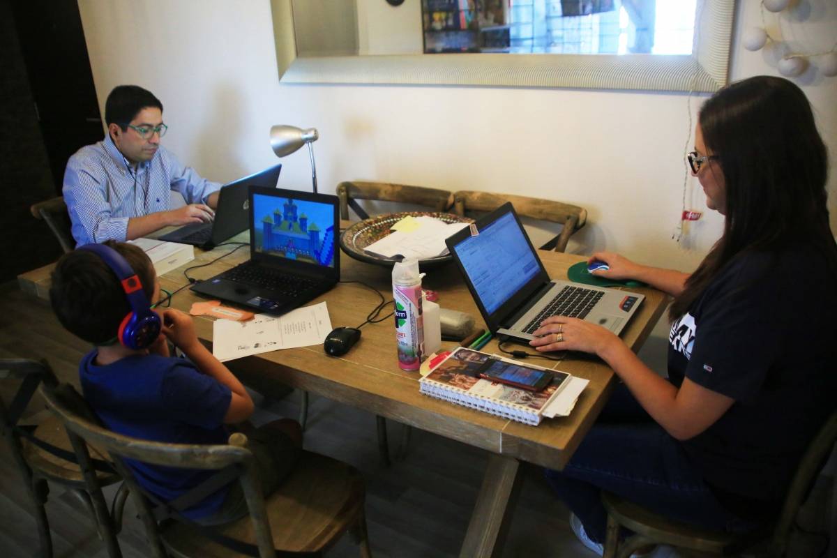 EL FUTURO LLEGÓ HACE RATO (I)